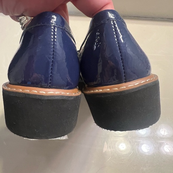 NWT Naturalizer patent blue comfort Emma loafers size 6 - Picture 5 of 9